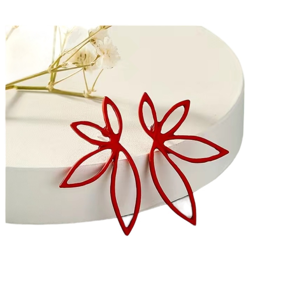 Red Maple Leaf Hollow Stud Earrings